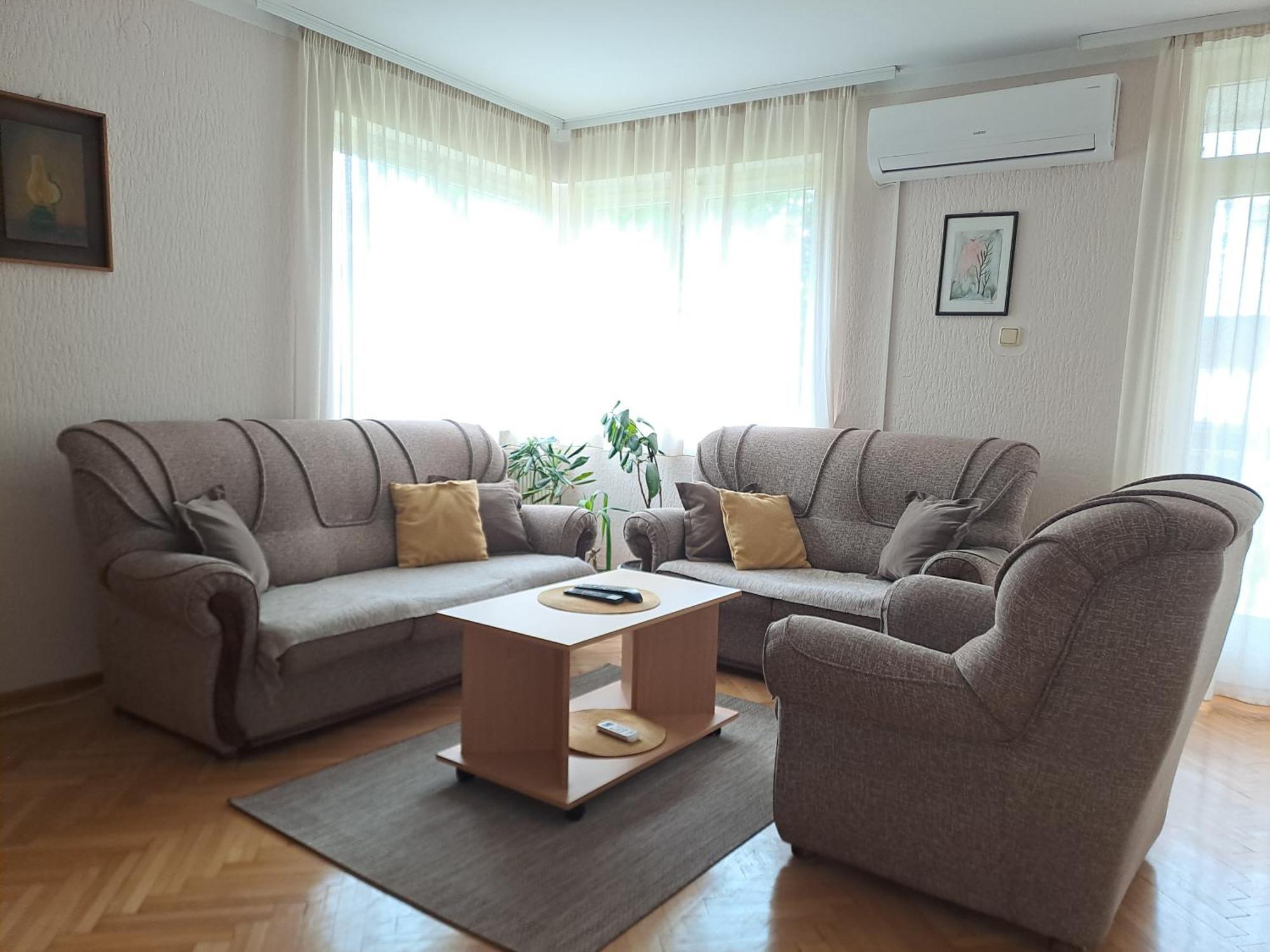 Ferienwohnung Lotus Vrnjačka Banja Exterior foto