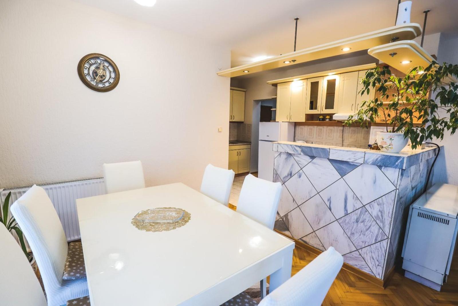 Ferienwohnung Lotus Vrnjačka Banja Exterior foto