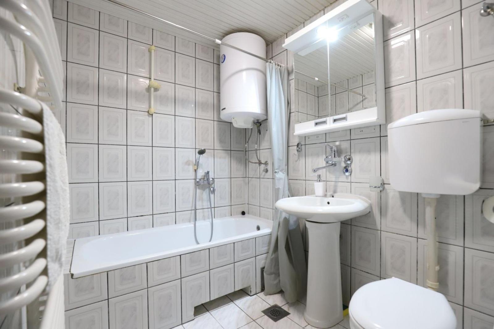 Ferienwohnung Lotus Vrnjačka Banja Exterior foto