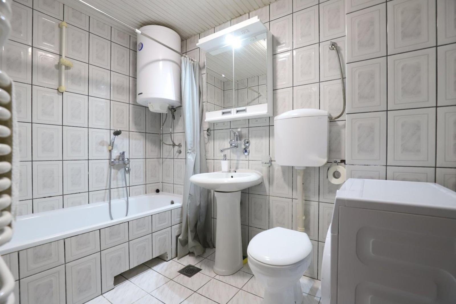 Ferienwohnung Lotus Vrnjačka Banja Exterior foto