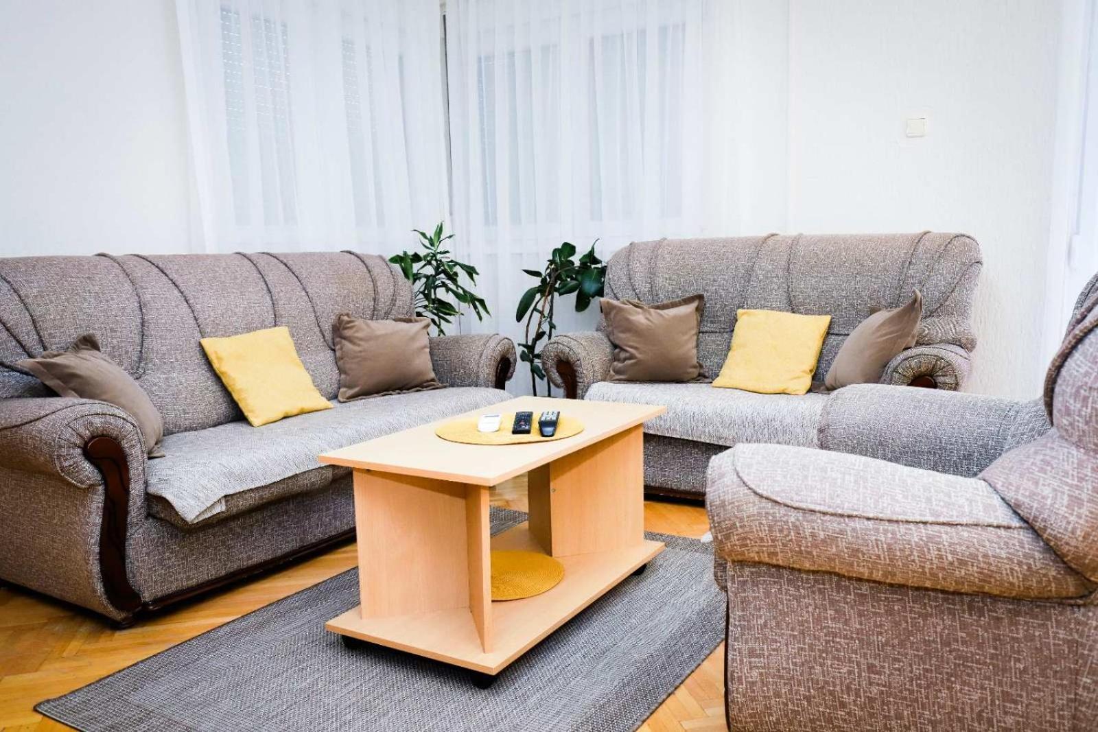 Ferienwohnung Lotus Vrnjačka Banja Exterior foto